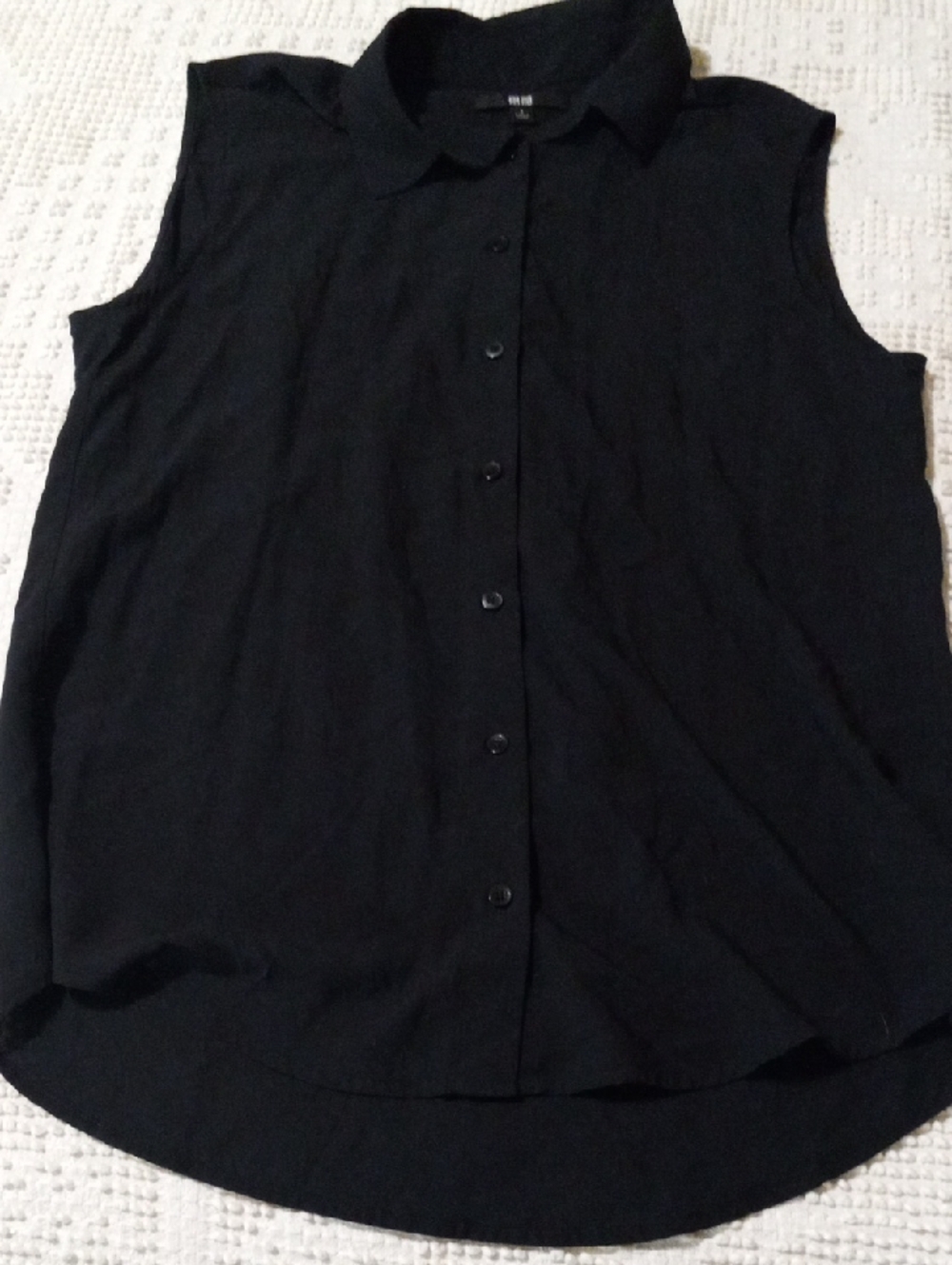 Uniqlo Black Sleeveless Button-Down Shirt